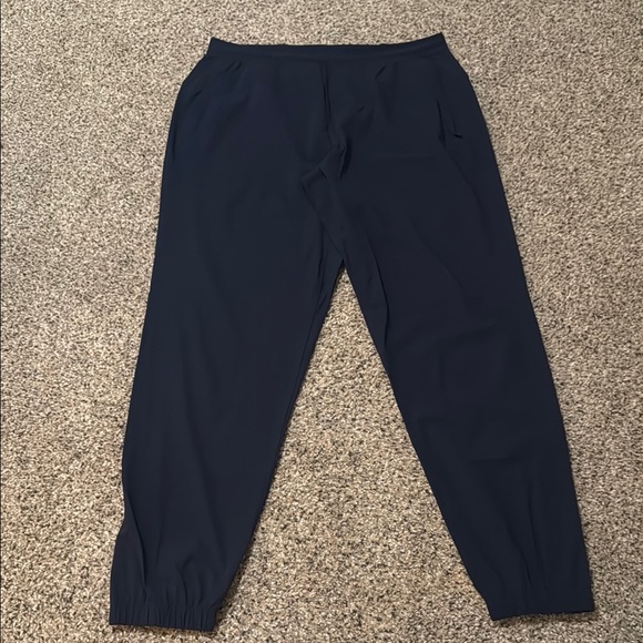 Lululemon Surge Jogger - Picture 5 of 5